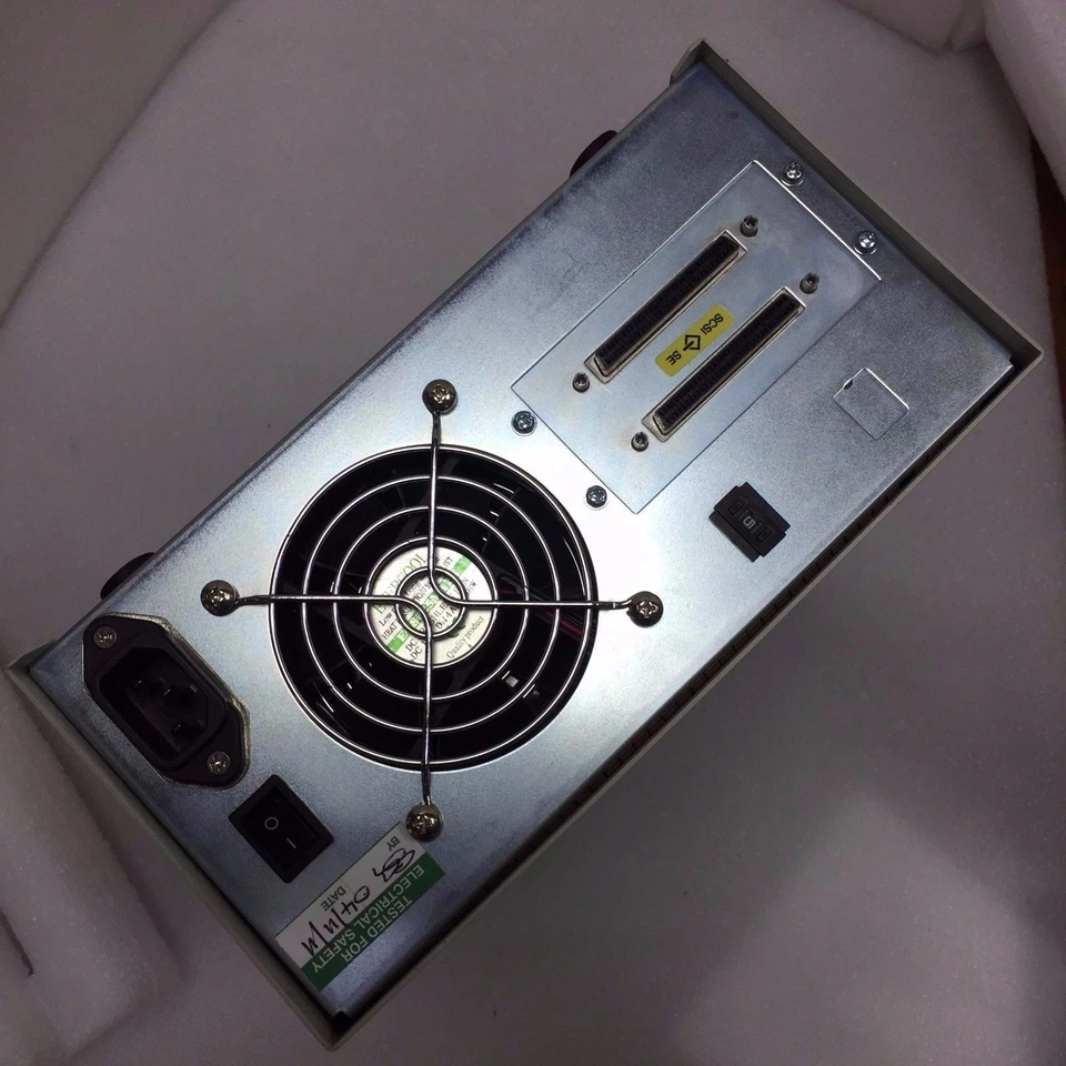 Compaq 3306 Series VLQ510 35/70 DLT Tape Drive - 90 Days RTB Warranty - Image 2 of 3