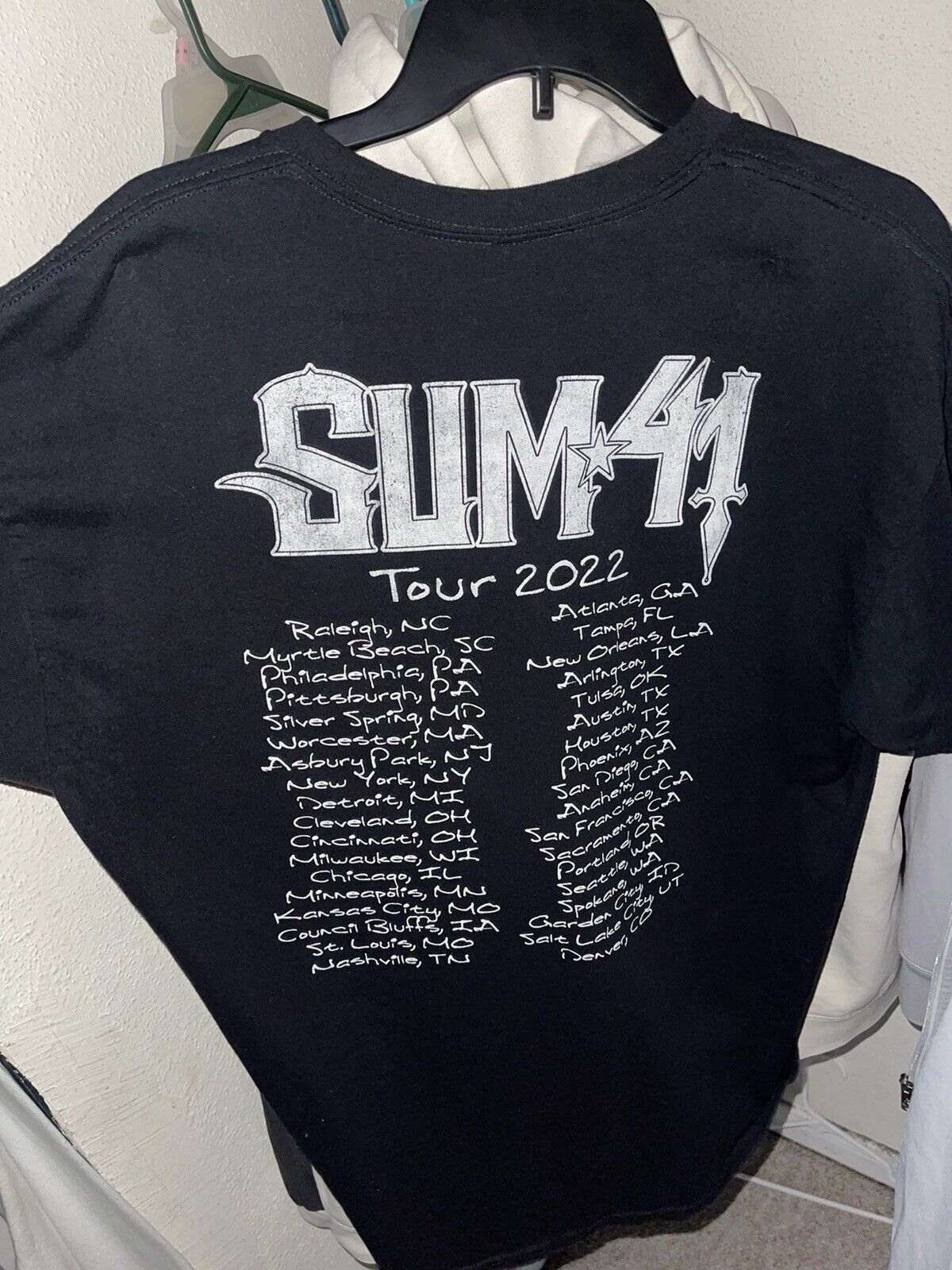 Sum 41 Comic Shirt Sweatshirt 90S Vintage Book Art Pieces Chuck Album Tour  2023 Graphic Tee Unisex Fan Gift Hoodie V2 T-Shirt - TourBandTees