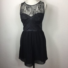 Guess Black Lace Sleeveless Cocktail Dress Size 6