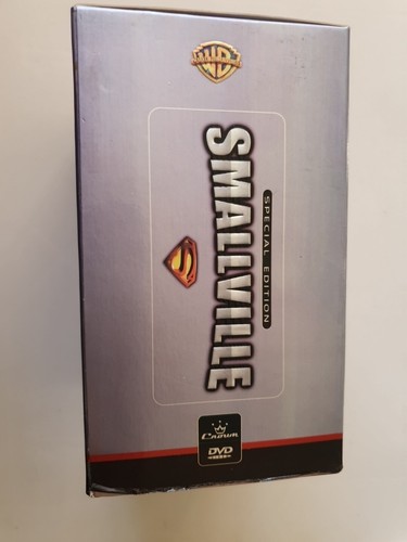 Smallville Box Set Season 1-9 Special Edition. DVD - Picture 2 of 5