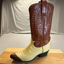 RARE Vintage 1974 Tony Lama L210 Wingtip Cowboy Boots Women  s 4J Medium-Wide Cr