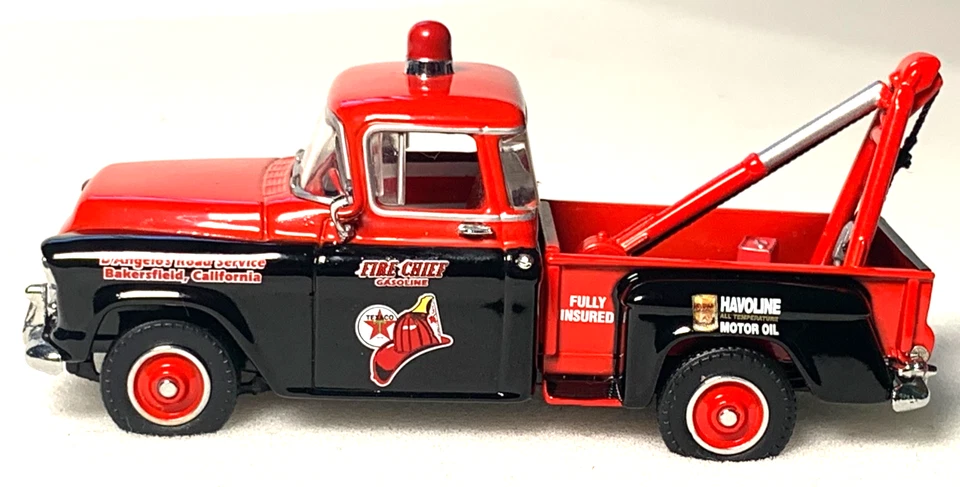Matchbox Collectibles 1955 Chevrolet 3100 Texaco Pickup scale 1:43 INV# 4016 - Image 4 of 4