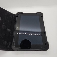 Amazon Kindle Fire HD 7" 32 GB with gray Belkin case bundle