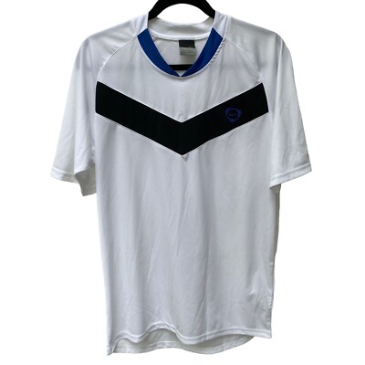 nike chevron t shirt