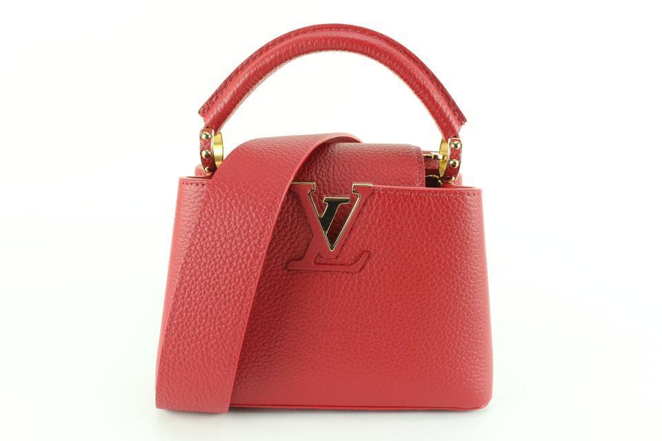 Louis Vuitton® Capucines Mini Scarlet. Size in 2023