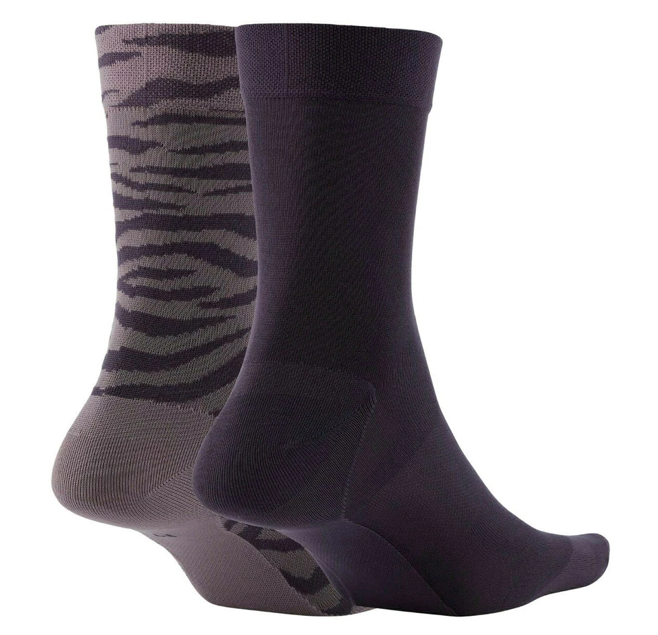 NIKE Women's Sheer 2-Pack Ankle Socks sz M Medium (6-10) Black Gray Stripes - Image 3 of 3