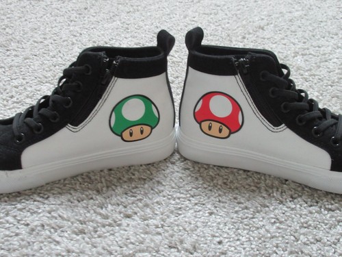 Super Mario Luigi Bros. Boys High Top Lace Up Sneakers Shoes 2 - Picture 5 of 7
