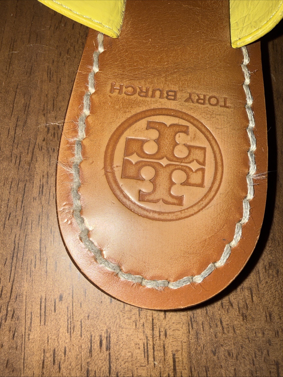 Tory Burch Yellow Leather Studded Thong Slide Sandals Flats Logo Cutout Women 7 thumbnail 10