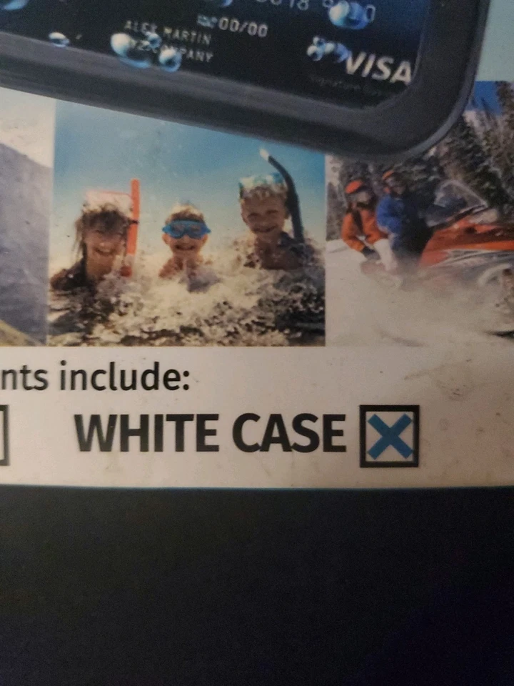 Ultimate X4orce Funda Universal Flotante Impermeable para Teléfono con Correa para el Cuello- Foto 2 de 4