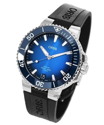 Oris Aquis 41,5 mm Date Calibre 400  (ungetragen)Herrenuhr-19,8%gespart!