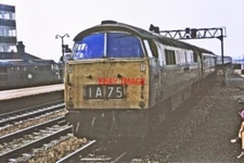 PHOTO  CLASS 52 WESTERN EMPIRE D1059 AT READING  8TH SEPT 1973