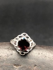GENUINE GARNET RING OVAL CUT set in .925 STERLING SILVER Size 5 FREE SHIPPING