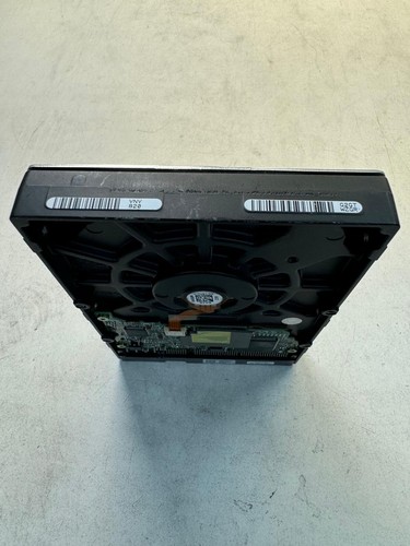HITACHI 08K1656 IC35L060AVV207-0 60GB 7.2K RPM Cache 2MB ATA-100 3.5" HDD - Picture 5 of 6
