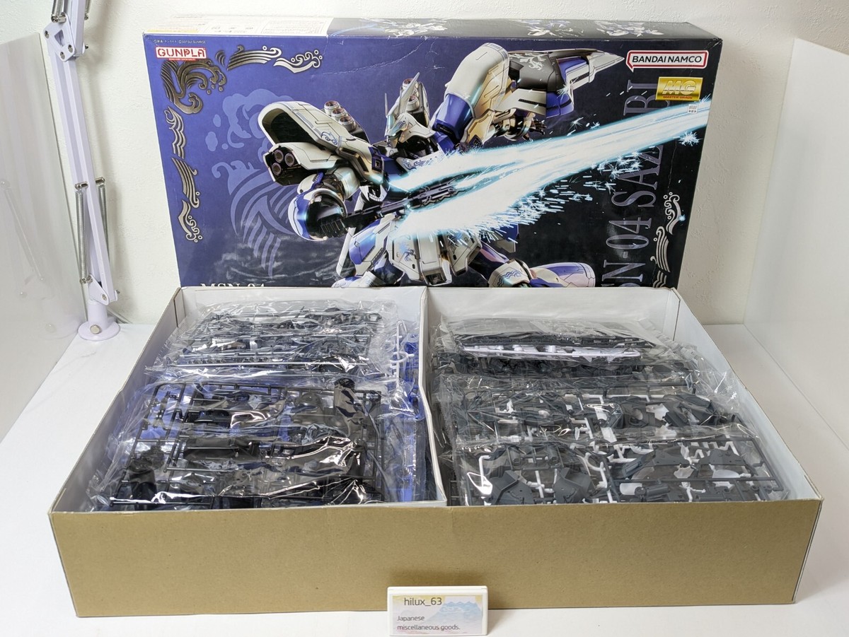 Premium Bandai MG 1/100 MSN-04 Sazabi Gundam Collection Ver