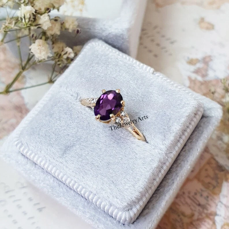 Natural Amethyst Ring, Stylish Dainty Ring, 925 Sterling Silver Ring, Oval Ring - Image 4 of 4