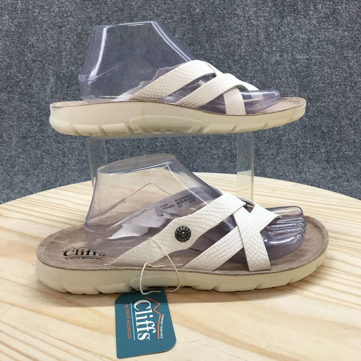 Cliffs by White Mountain Banksy Women’s Sandals, Size 10. Womens Cliffs by White Mountain Banksy Slide Strappy Sandals  main image 2