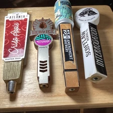 Set of four beer pulls for a keg, all in great condition