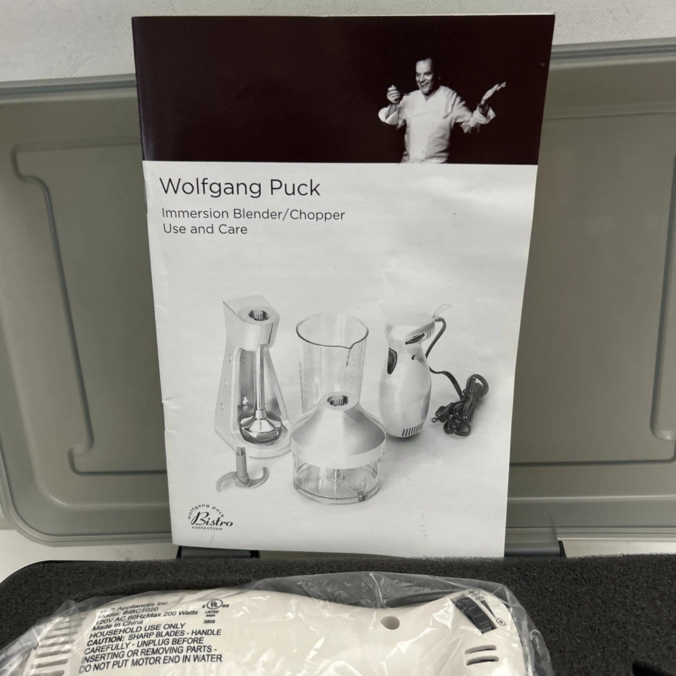 Wolfgang Puck Bistro Collection White Immersion Blender & Chopper With Case - Image 3 of 4