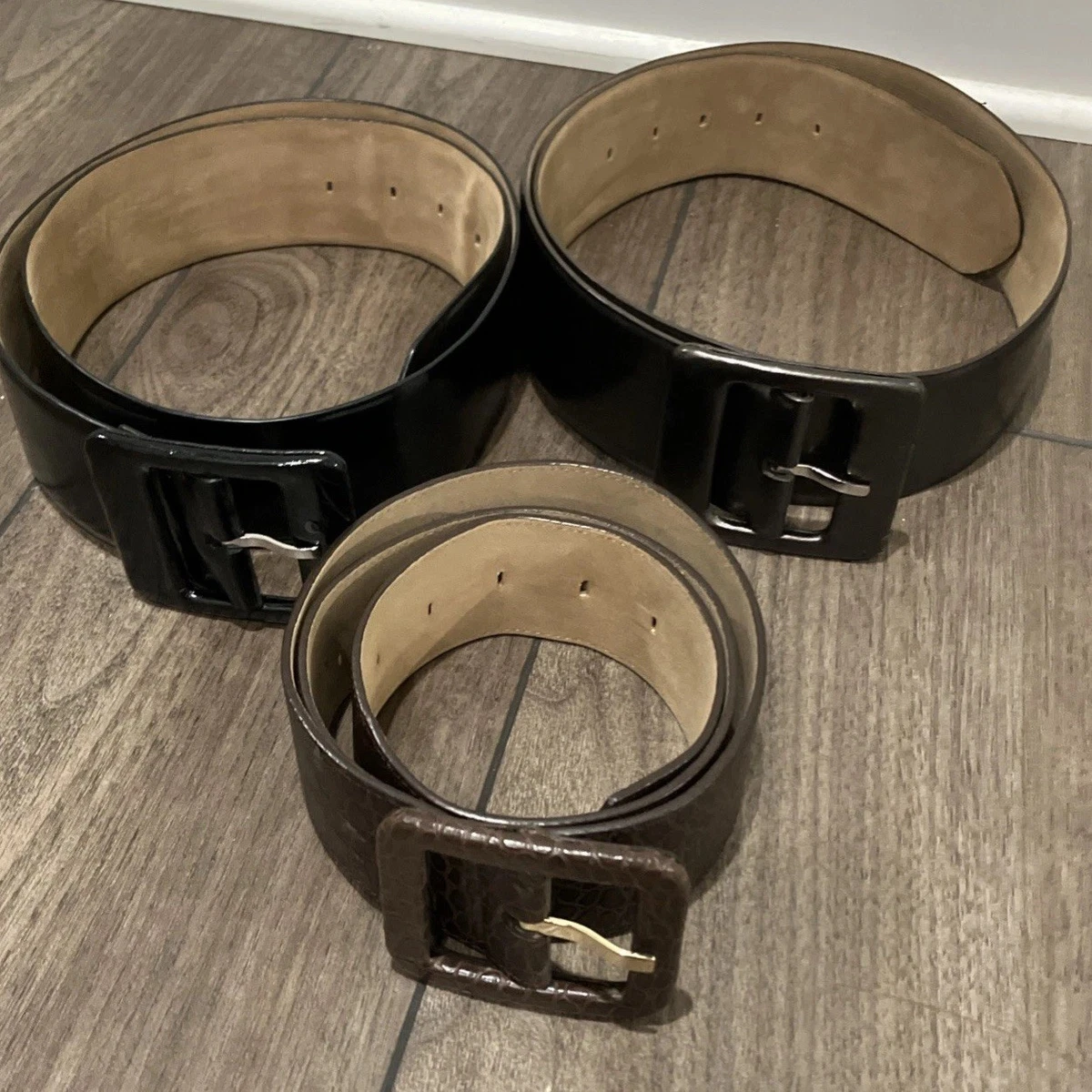 Vintage Ann Taylor Crocodile Embossed Leather Belt in Black, Gold Medium Ann Taylor Women main image 2