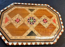 Vintage Handcrafted Taracea Inlaid Wood Marquetry Salinas Casa de la Artesanía