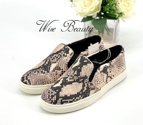 A New Day Reese Slip On Sneaker Size 6 Casual Shoe Snake Print Memory Foam - Picture 3 of 9