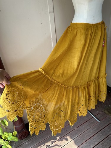 Falda Zimmermann Teddy Vieira Volantes Nueva con Etiquetas Midi/Maxi Mostaza Ramie Talla 2 - Imagen 4 de 13