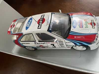 UT Models 1/18 フォード エスコート RS コスワース WRC UT models 1:18 Ford Escort RS Cosworth WRC #3 1995 Martini 1000