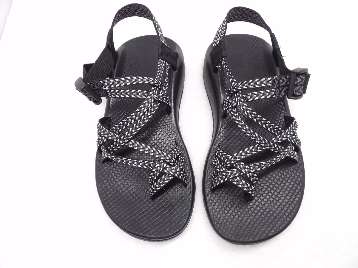 Chacos womens hotsell 8 wide