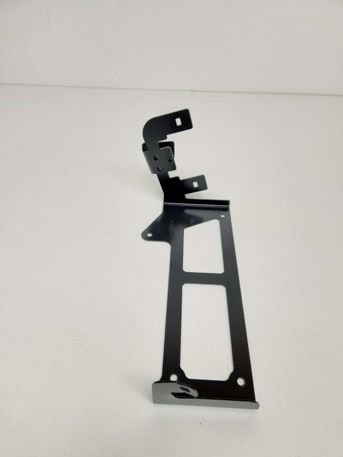 2015-2017 MCLAREN 675LT REAR POWER DISTRIBUTION FUSE BOX SUPPORT MOUNT BRACKET 