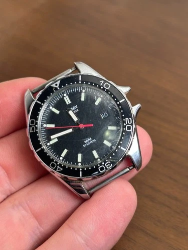 Vintage Timex Watch Men Diver Style Black Dial Date Red Hand 37mm REPAIR