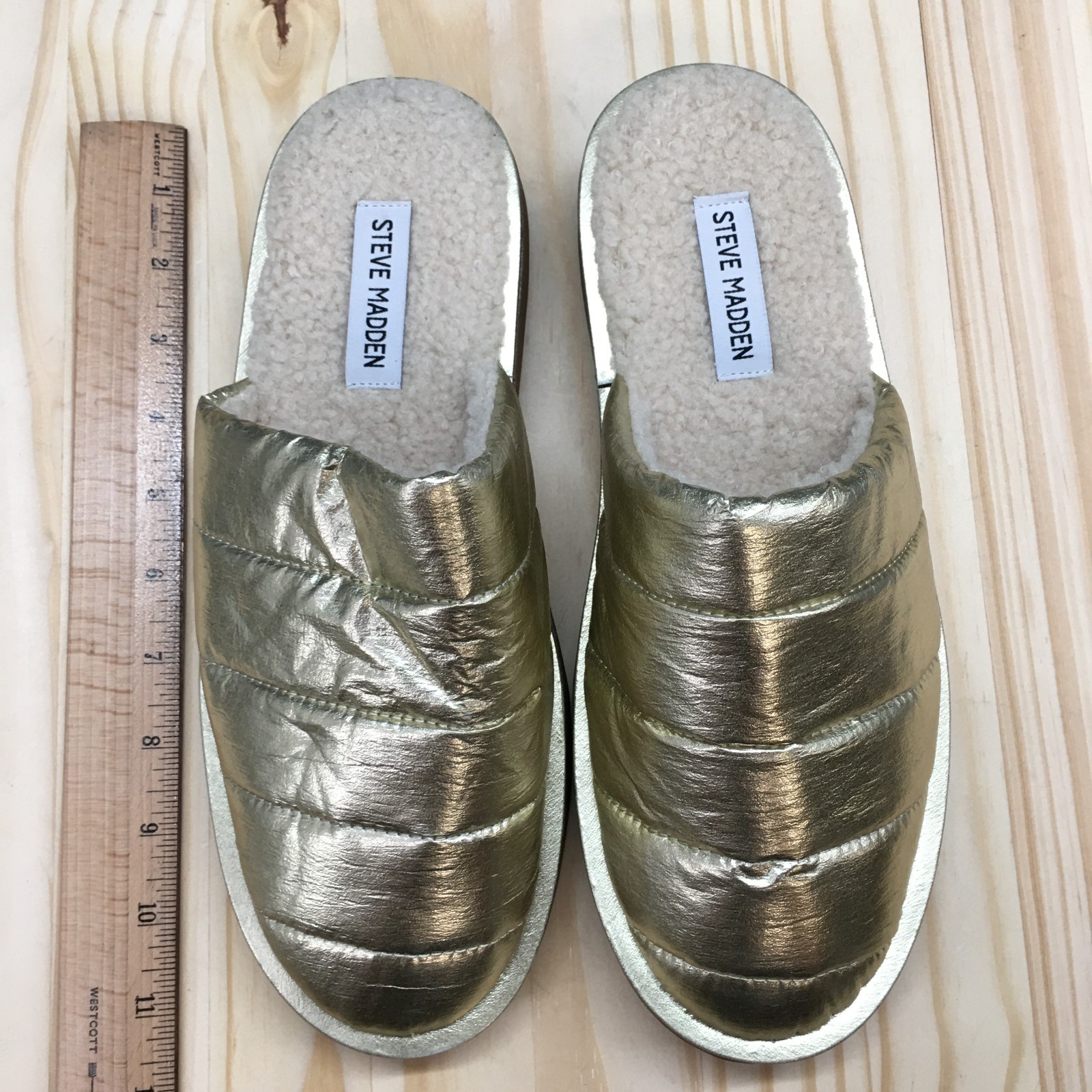 PANTOFOLA D’ORO Steve Madden Ciabatte Donna 9 M Chex Mule Trapuntate Oro Punta Chiusa Comode NUOVE