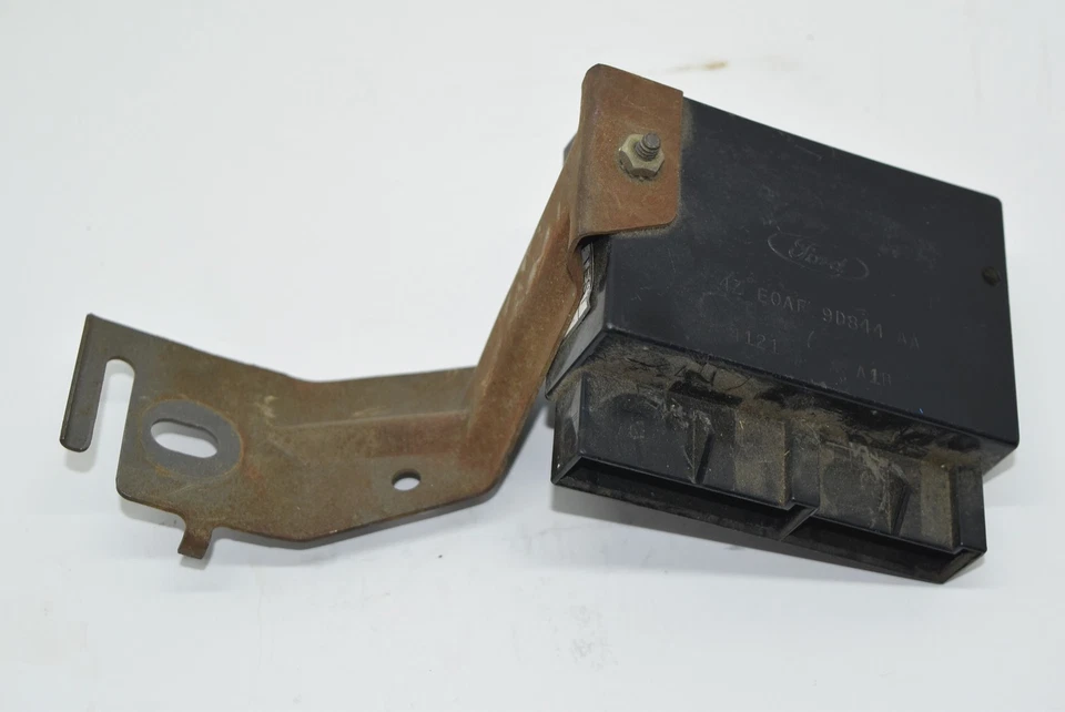 Ford Mustang Bronco 1980 1981 1986 módulo de control de crucero 80 81 82 83 84 85 86 Foto 3 de 4