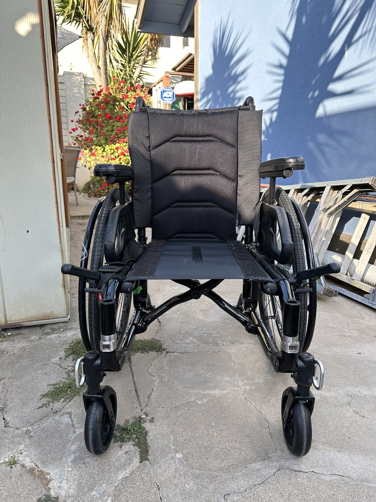 Motion Composites Helio C2 Carbon Fiber Wheelchair For Youth eBay