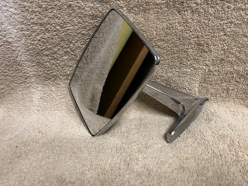 USED FORD E0TB-17743-AB 1980-84 BRONCO PU TRUCK F-100 F-350 LH SIDE VIEW MIRROR