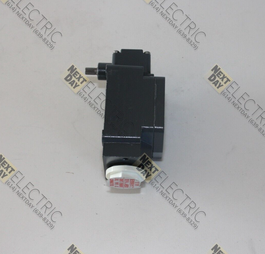 Interrupteur De Limite Micro Yamatake-Honeywell VCL-5001-A 5A-250VAC - Neuf, Excellent état, Pour Automatisme