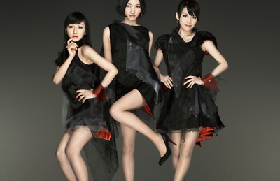 PERFUME POSTER PHOTO PRINT 11X17 JPOP TOKYO GIRL AYANO AYAKA PERFUME POSTER PHOTO PRINT 11X17 JPOP TOKYO GIRL AYANO AYAKA