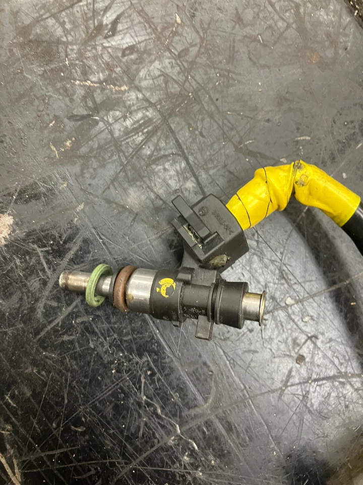 Polaris Pro 800 2015 SWITCHBACK 800 INJECTORS YELLOW 4014715 RW5781 - Image 3 of 4