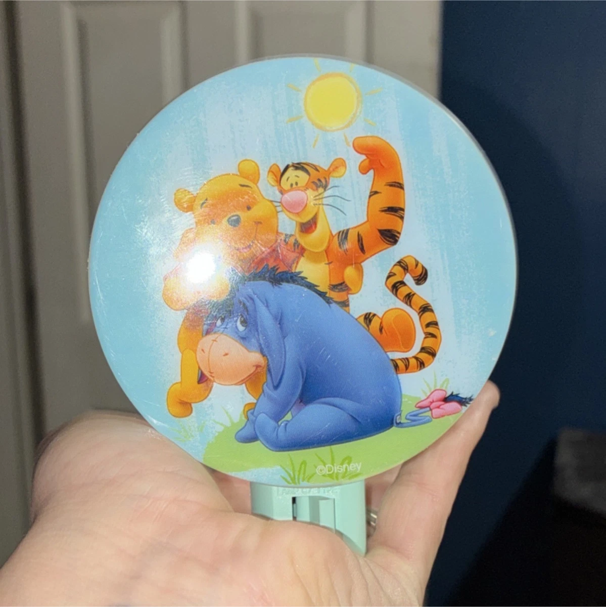Preços baixos em Winnie the Pooh Luz Noturna da Disney (1968 até o