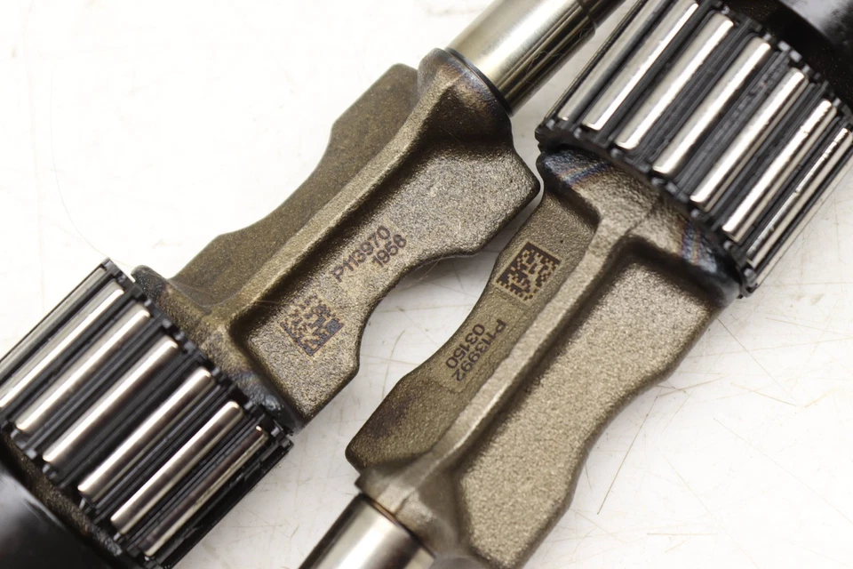 2019-2023 VW ARTEON 2.0L - Engine Balance Shaft SET 06H198205AG - Image 2 of 4