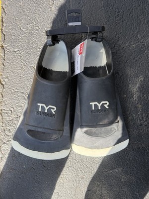 TYR Burner EBP 2.0 Swimming Fins Black/White Size Large  M9-11 W10.5-12.5 NWT