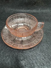 JEANNETTE GLASS CO. DORIC & PANSY PRETTY POLLY PINK CHILD'S CUP & SAUCER SET! 
