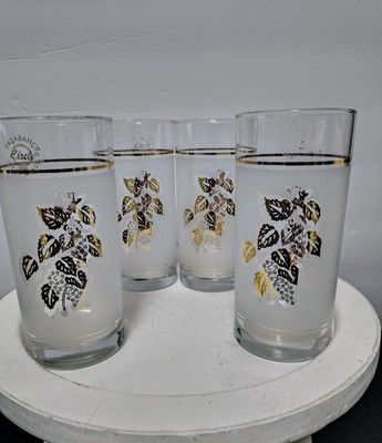 Set Of 4 Vintage Pasabahce Circle Art of Glass Gold Leaf Grape Glasses