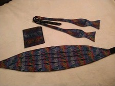 Alizeal Paisley Formal Set Cummerbund, Bowtie, Pocket Square