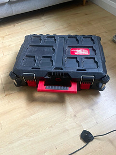 Milwaukee PACKOUT Stackable Tool Box with Handle Plastic Black/Red