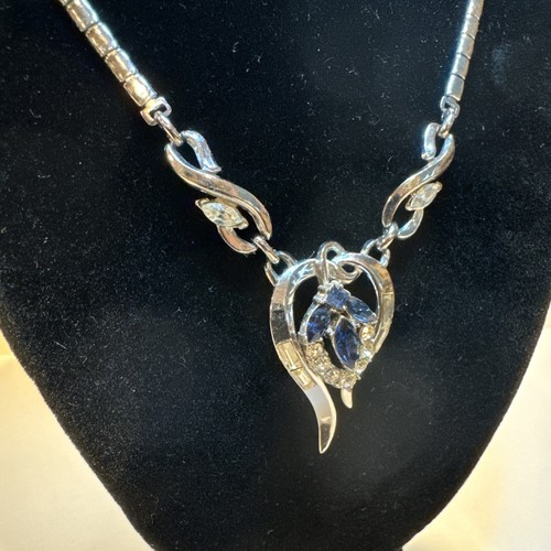 Collar Trifari Navette Azul "Halo" Vintage Parure Plata Libro Patente Pendiente - Imagen 11 de 24