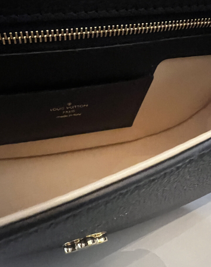 Authentic Louis Vuitton PONT 9 SOFT MM Blue Marine M59300 Box/Receipt/Dust Bag s l1200