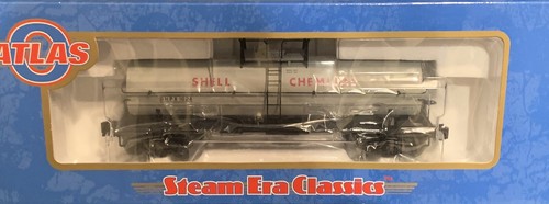 ATLAS O 3-RAIL SHELL CHEMICAL 11,000 GALLON TANK CAR! O SCALE FREIGHT 11000 - Picture 1 of 2