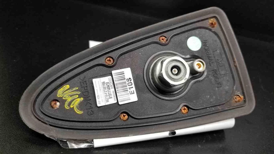 ✅ Antena Hyundai Elantra 2017 PN:96210-F2100Y8S OEM Foto 2 de 3