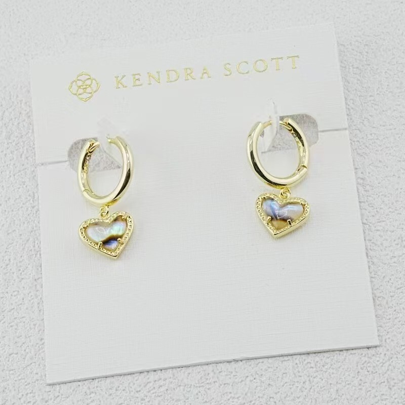 NEW Kendra Scott Ari Heart Shell Resin Huggie Earrings Gold
