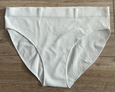 Oyanda süßer Slip Gr. 40/42 M